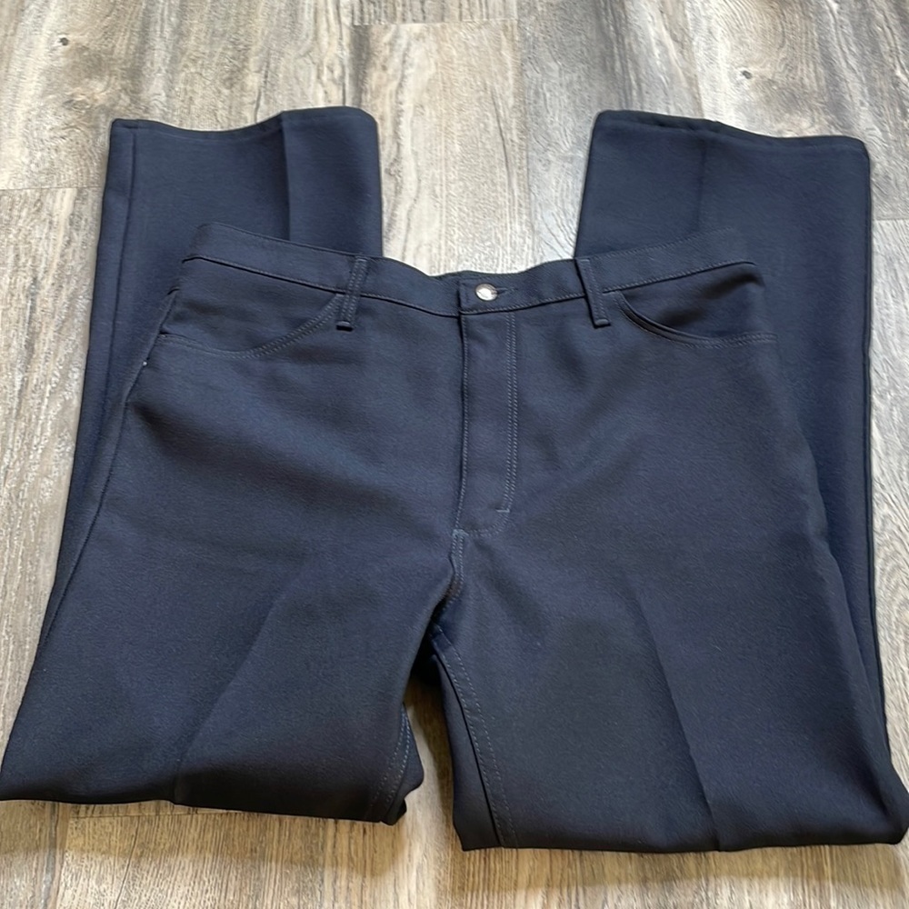 Wrangler Men’s Navy Blue Polyester Bootcut Pants, size 36x32